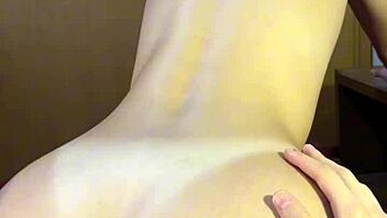 Her perfect body rocks sideways in steamy ride