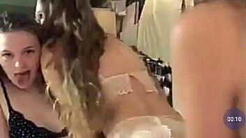 Sexy Blonde Teens Suck Hot Lesbians!