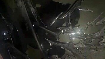 i play with my pee in milfycalla's curvy milf adventures