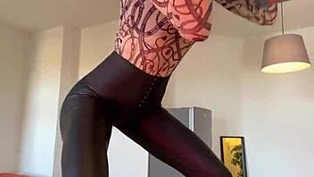 sophie van loo's sexy legs in heels and leggings tease wildly?