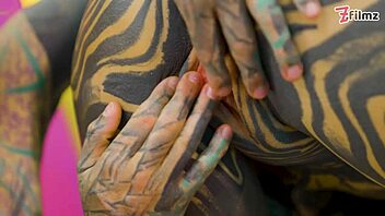 tattooed punk goth lesbians spit dildos and tongues 👅💦