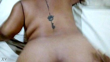 gordibuena colombiana moans loud during steamy session