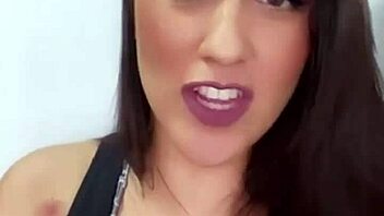 Hot Brazilian milf babe horny tits bouncing wild 🔥🍑