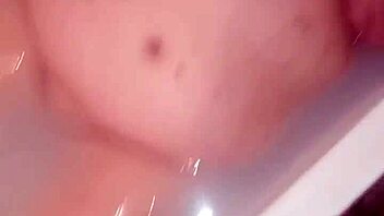 Chubby Milf's Big Pussy Dripping Wet During Close-Up Bathtub Masturbation