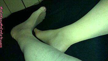 Milf nylon pantyhose feet tease in fine stockings play