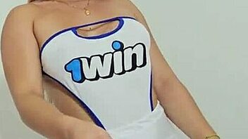 colombian milf hand footjob sloppy cum mouth bedroom bliss