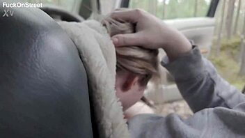 a real 18+ teen couple pulls over roadside for car fuck session