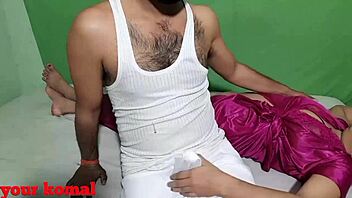 Sexy woman in pink nightie offers pussy for rough pounding