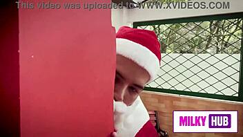 Horny teen prostitute gifts christmas pussy fuck and milk