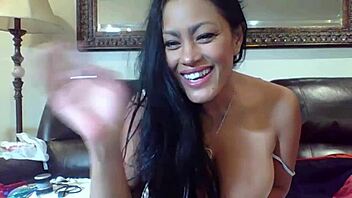 Maxine X Spreads Legs Revealing Big Pussy Lips and Tits