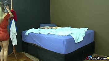 madrasta milf cuida de mim com pauzudo parte 1 porn com história