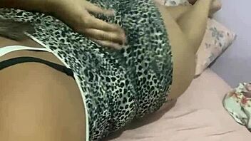 monique lima shakes her ass hard for five wild minutes