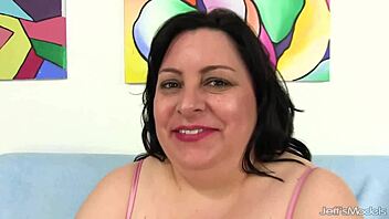 Chubby Milf Lacy Bangs Toys Her Cravings