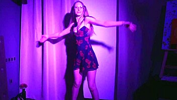 relaxing dance to french music no sex vibes 🎶😌