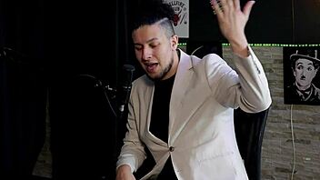 Cadu's fetish massage triggers squirting orgasm wild fuck