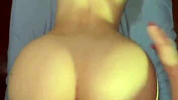 AMATEUR COLLEGE SLUT RIDES DICK DOGGYSTYLE MOANING HARD