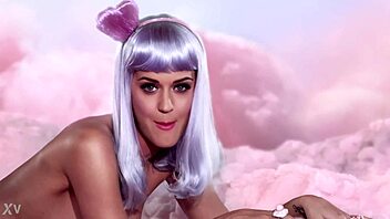 katy perry bares sexy feet completely naked