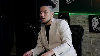 Cadu's fetish massage triggers squirting orgasm wild fuck