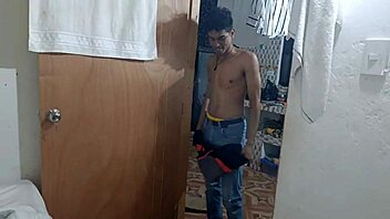 Curvy ebony milf ass tempts pov creampie