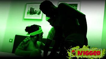 Young Beauty Fucks Two Black Bulls Blind Date Threesome!