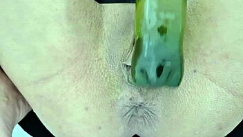 piss slut milf squirts from hard anal fisting insertions and gaping toys 💦🍑🔥