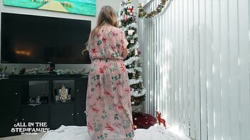 mature babe strokes and sucks christmas hardon eagerly