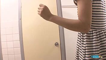 😈 he shaves her hairy asian cunt then drills it deep 👅💦