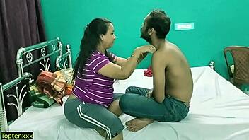 Young sales boy ravishes bhabhi in steamy massage fuck