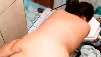 Pov fucking curvy pregnant latina in her bfs bathroom