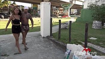 paola gurgel squirts in lesbian masturbation exclusive