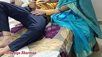 desi amateur housewife moans riding creampie pussy closeup bent over doggystyle