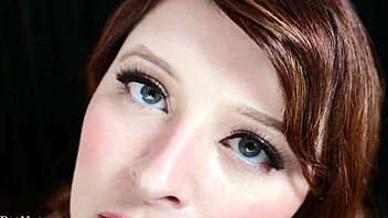 Cute Curvy Girl Next Door Bea York Dirty Talk ASMR