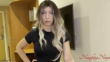 Curvy Milf Mommy Motivates With Hot Riding Session