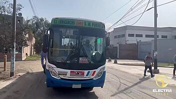 peruvian redhead teen slut bus cowgirl deepthroat big cock fare ride