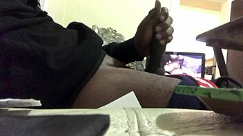 submissive arab bbw smoker deepthroats fat cock like a whore