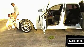 two sexy ebony babes suck big black cock in miami 😍🍆