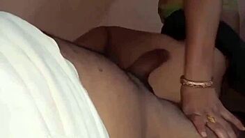 hot indian girl suckks my cockk then i fuck her deep