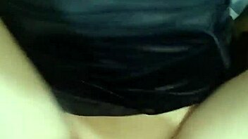 mi vecino me clava esa rica verga enorme en mi conchita hasta el fondo prt2