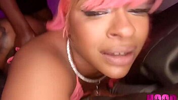 Damn Fun Breaking Big Butt Freaky Milf Mollie Nympho