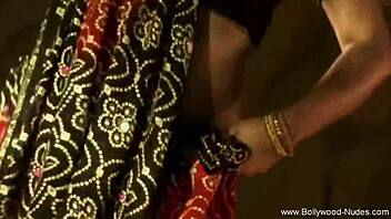 sensual indian beauty dances nude teasing romantically 😍💃