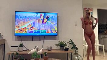 sexy florida babe bounces ass throats dick deep pov 😍🍑💦