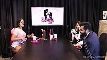 Lady snow arm deep in pussy swing cast