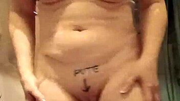 2024 esclave f french housewife solo striptease magicwand orgasm toys