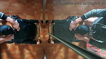 i'm chairtied n he fucks my face 10 mins til cums in mouth 😩💦