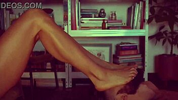 housewife heels feet fetish fucking for quick cash