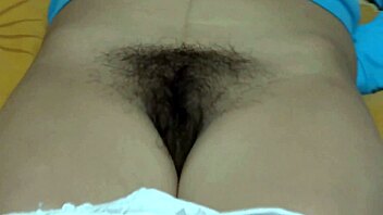 i jerk off cumming hard to beautiful mature milf on sundays
