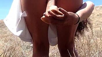 marilyn monroe lookalike milf masturbates outdoors with dildo smoking big tits orgasm 🌿💋