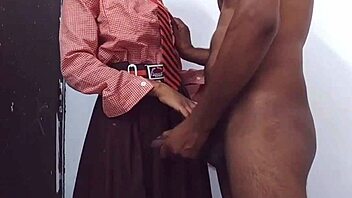 hey boyfriend indian desi schoolgirl fucks hard after classroom