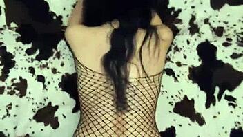 wanna fuck this very beautiful skinny wife in lingerie nice and hard