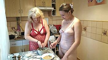 two bisexual milf teen kiss naked in kitchen big ass pussy play fetish